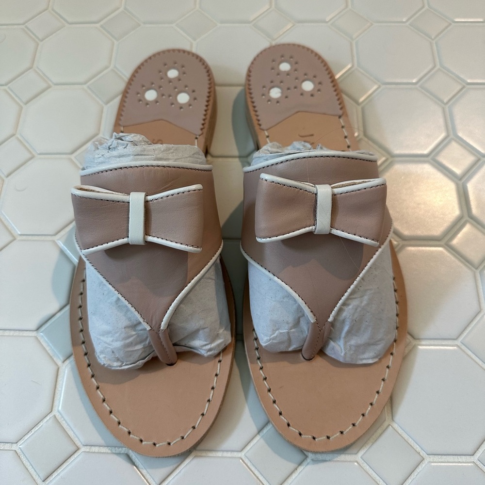 Jack Rogers Giselle Bow Sandals-Brand new in box Size 6.5